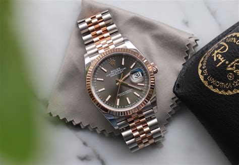 winding a rolex datejust|adjust date on Rolex Datejust.